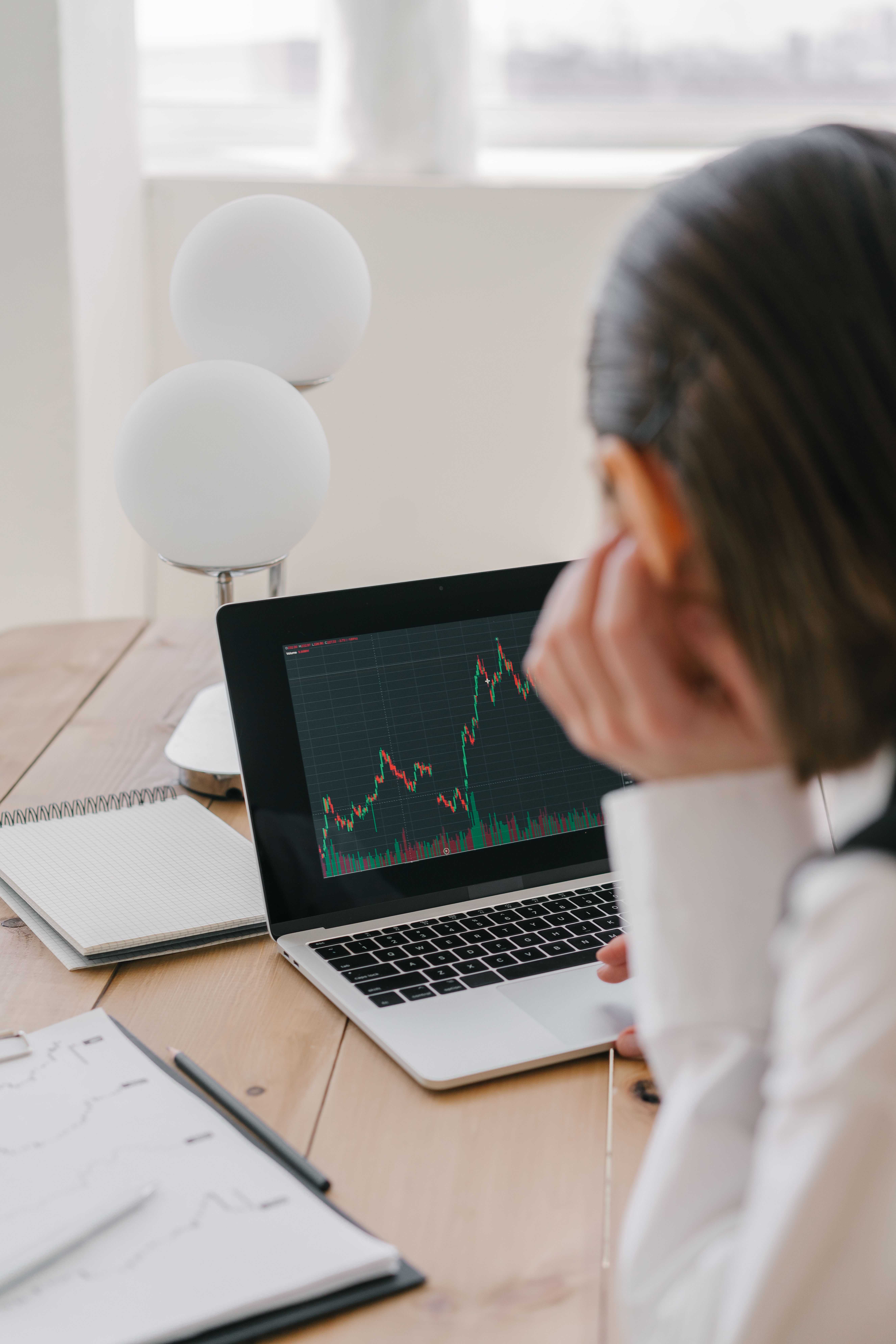 Tanker ETF BWET Surges 600% Amid US-Iran Tensions, Outperforms Oil